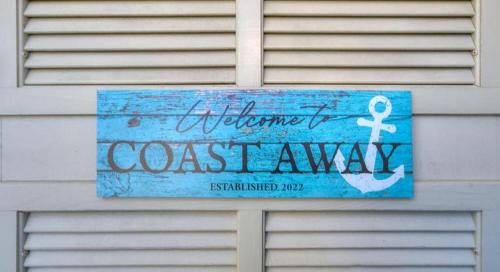 Long Beach Casa | Oak Island Beach Villa 1206-Coast Away