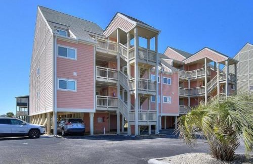 Caswell Beach Casa | Oak Island Beach Villa 1501