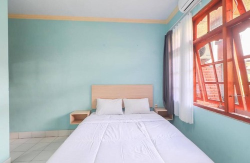 Downtown Kuta Casa | Oak legian Beachwalk - Near Kuta Legian Beach