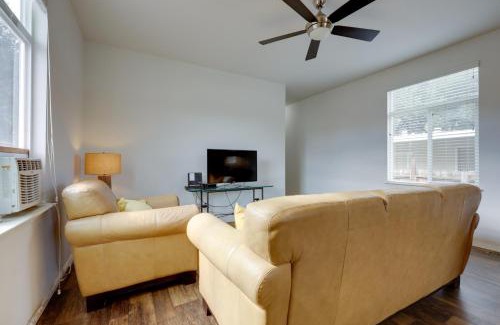 Oak View Casa | Oak View Vacation Rental about 3 Mi to Lake Casitas!