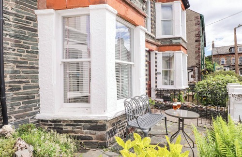 Keswick Cabaña | OAKHURST, pet friendly, character holiday cottage in Keswick