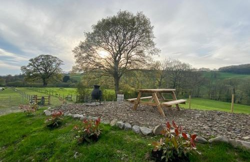Llandovery Casa | Oakies Farm Stays