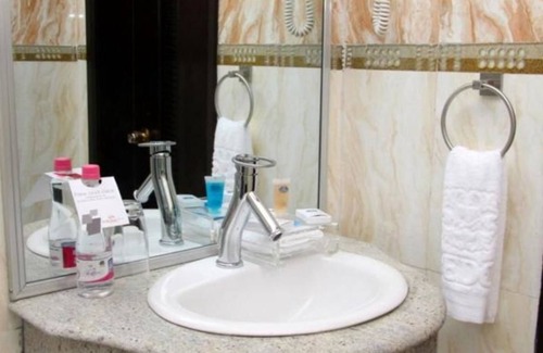 Enugu Hotel | Oaklands Hotel Enugu