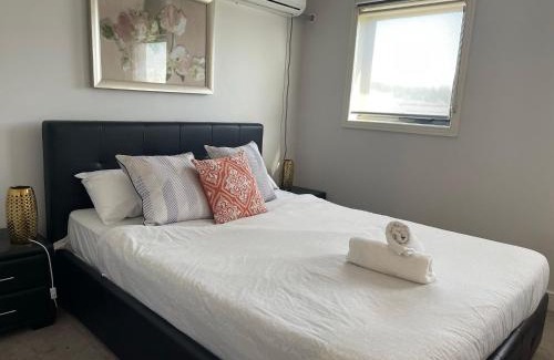 Oaklands Junction Casa | Oaklands Junction homes