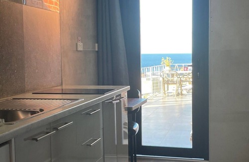 Montello Apartamento | Oakleigh House: prime location Just 700 metres from Burnie's city, free parking