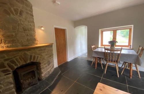 Canaston Bridge Casa | Oaktree Cottage, West Atheston Farm