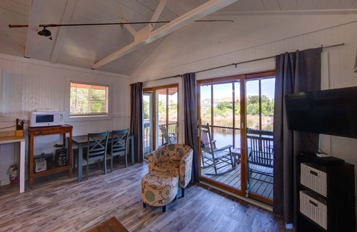 Ocracoke Cabaña | Oar House
