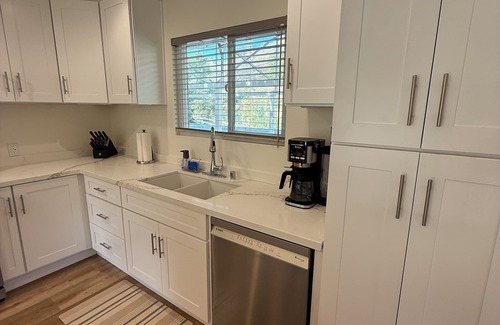 Sun Valley Casa | Oasis 1100 ft back house on private street with private outdoor deck