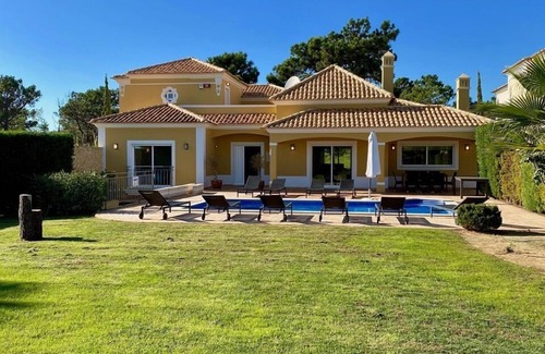 Sesmarias Villa | Lujo espacioso Beach Villa, con piscina privada y vistas al mar