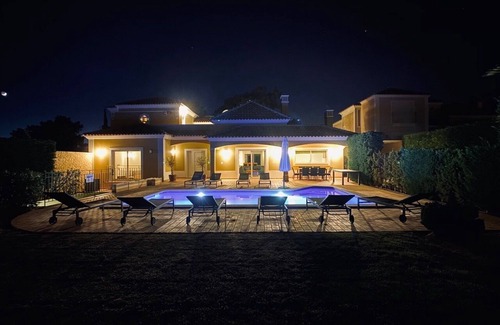 Sesmarias Villa | Lujo espacioso Beach Villa, con piscina privada y vistas al mar