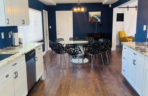 Croissant Park Casa | Oasis Amidst Everything!