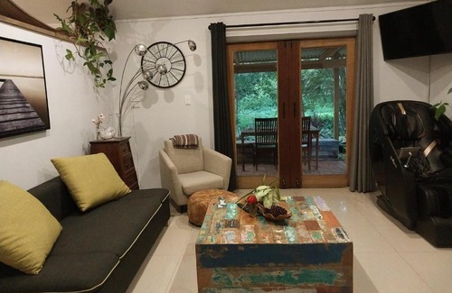Burringbar Casa | Oasis at Burringbar waterfront holiday