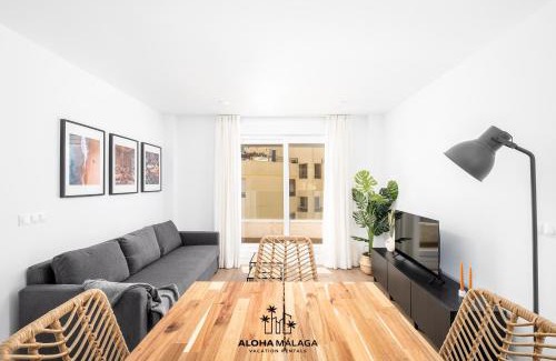 Las Acacias Apartamento | Oasis Beach, Pedregalejo By AlohaMálaga