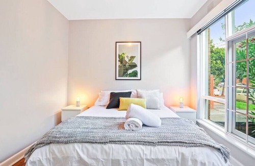 St Kilda West Apartamento | Oasis By the Beach, Cute 1 Bedder@St kilda+Parking