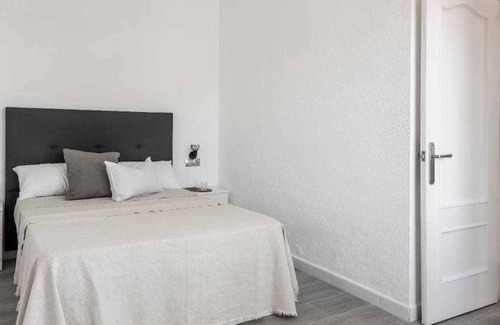 Las Lagunas Apartamento | OASIS - Acogedor AparT con piscinas & jardines
