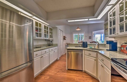 Palma Sola Casa | Oasis Garden Home near Ana Maria Island beaches and IMG Academy