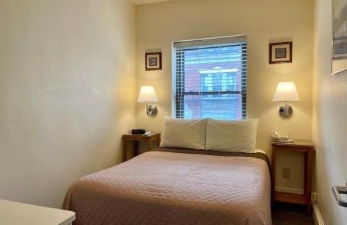 Fenway–Kenmore Casa | Oasis Guest House