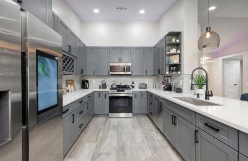 North Las Vegas Casa | Oasis In The Desert W Heated Pool Fully Renovated