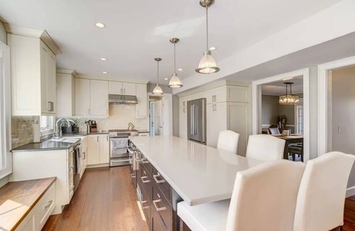 Prospect Heights Casa | Oasis Near the City - Lakefront Home on a Quiet Cul-de-sac