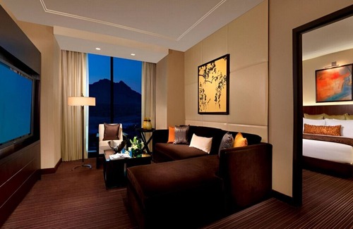 Aliante Sun City Casa | Oasis of Tranquility W/ Excellent Room Service!