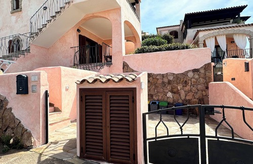 Olbia Apartamento | Oasis on two floors near Olbia