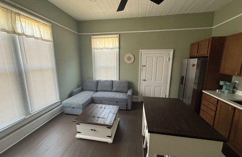 Americus Apartamento | Oasis Retreat nCharming, newly renovated 1/1 in the heart of downtown