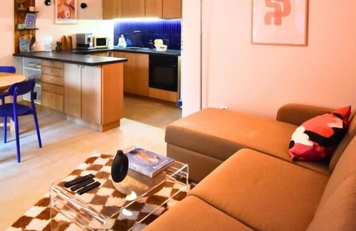 Aubervilliers Apartamento | Oasis SPA Bath and Parisian Garden