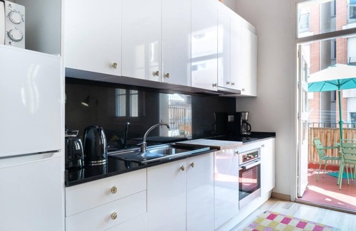la Vila de Gracia Apartamento | Oasis con soleada terraza en el corazón de Gracia