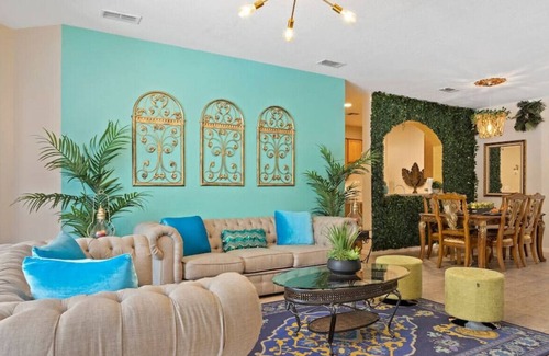Trafalgar Village Casa | OASIS WITH DISNEY'S ALADDIN VR/ARCADE/XBOX