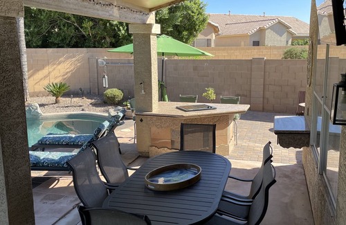 Steeple Hill Casa | OasisEverAwesome - 4bd/ heated pool & spa optional