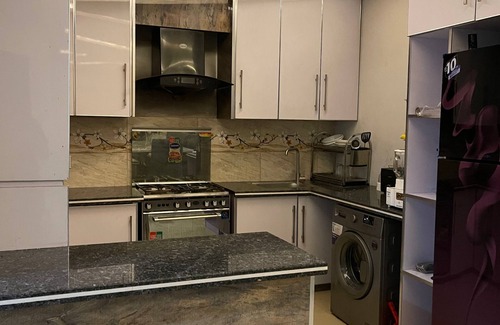 Lahore Apartamento | OBAN Apartment