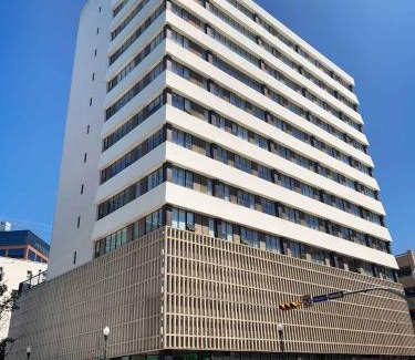 Regina Apartamento | Obasa Suites @ The Hamilton
