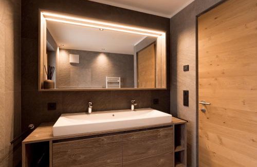 Santo Stefano Apartamento | Obergasserhof Apt Tiroler