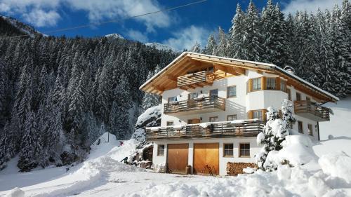 Senale San Felice Casa | Obkirchhof