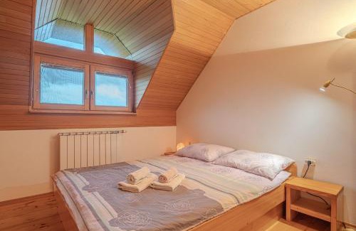 Rigelj pri Ortneku Apartamento | Oblak Estate