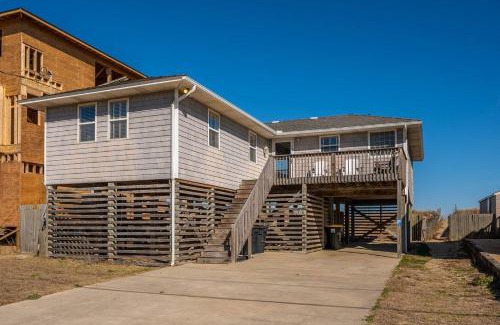 Kill Devil Hills Casa | OBX 4BR Oceanfront Cottage