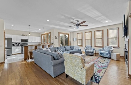 Buck Island Casa | OBX Corolla- Private Gated Community, Hot Tub, Man Cave, Turtle Pond, Beach