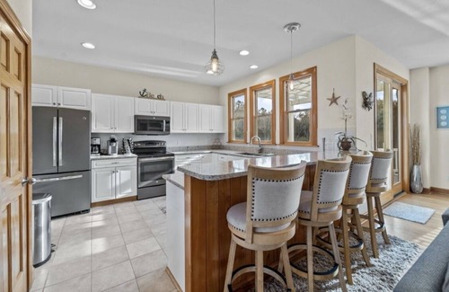 Buck Island Casa | OBX Corolla- Private Gated Community, Hot Tub, Man Cave, Turtle Pond, Beach