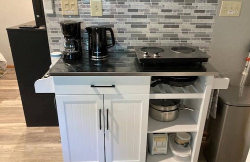 Kill Devil Hills Apartamento | OBX gem, private studio, couple's nest!