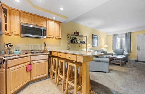 Hatteras Apartamento | OBX Getaway at Villas of Hatteras Landing - 1 Bedroom Near-Beach Condos with Pool Access!