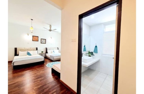 Tanjung Bungah Casa | Ocean 25 海洋贰拾伍 Shamrock Beach BigGroup 5 bedroom
