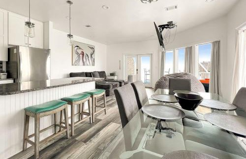 Chivas Bluff Apartamento | Ocean Air Lower West Private Beach Unit on 30A