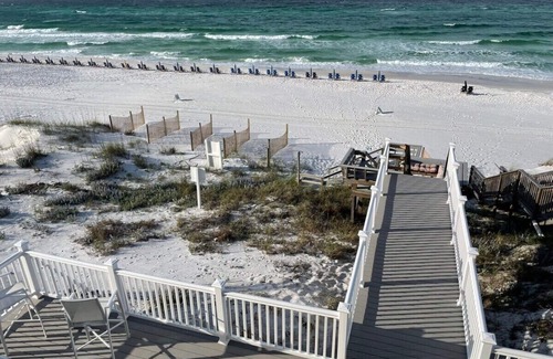 Chivas Bluff Apartamento | Ocean Air Upper West Private Beach Unit on 30A (BEACHFRONT)