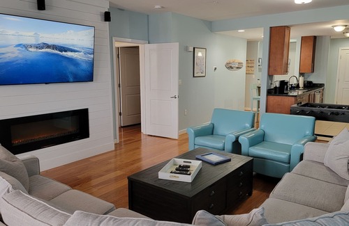 Sandbridge Condominio | Ocean and Bay views! Local Owner, Family Operated
