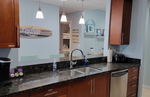 Sandbridge Condominio | Ocean and Bay views! Local Owner, Family Operated