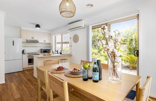 Tootgarook Casa | Ocean Bay Retreat - Relish in Gorgeous Beachy Style