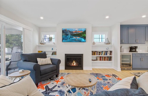 Dewey Beach Casa | Ocean Block Oasis: 5BR Home w/ Game Room & Ocean Views! Sleeps 14 Comfortably
