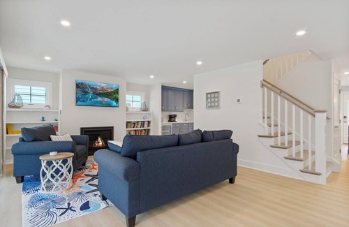 Dewey Beach Casa | Ocean Block Oasis: 5BR Home w/ Game Room & Ocean Views! Sleeps 14 Comfortably