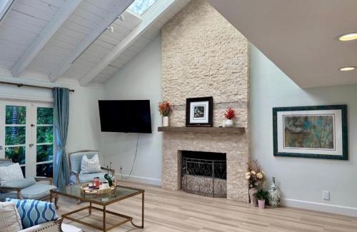 Muirlands West Casa | Ocean Breeze Haven Sunset & Pool La Jolla
