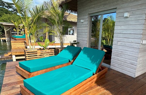 Isla Solarte Casa | Ocean Breeze Over Water Bungalow, 1 Bedroom, 1 Kingbed, 1 Living Room, 1 Kitchen